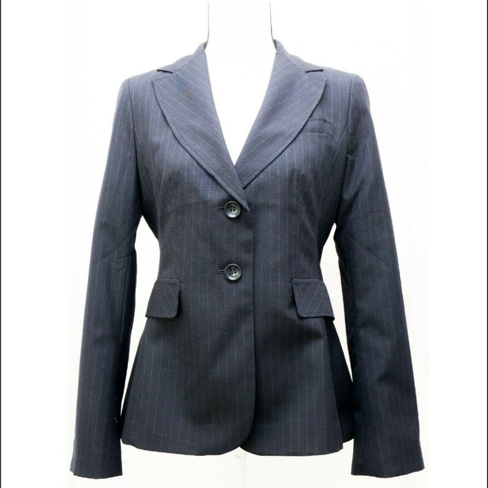 Ann Taylor Women's blazer Size 6 black Stripped 2 button career flap poc…